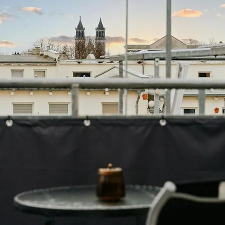 Apartment Bliss Place - Serviced - Arbeitsplatz, Zentral, Küche, Waschmaschine, Smarttv