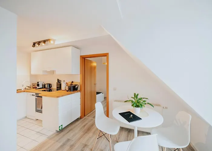 Bliss Place - Serviced - Arbeitsplatz, Zentral, Kueche, Waschmaschine, Smarttv *