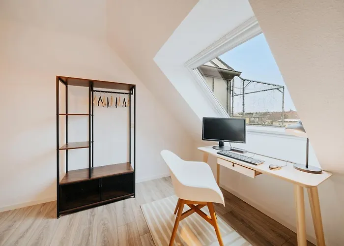 アパート Bliss Place - Serviced - Arbeitsplatz, Zentral, Kueche, Waschmaschine, Smarttv